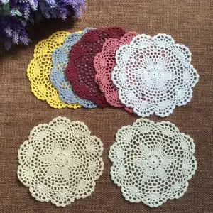 Posavasos de encaje de ganchillo de algodón, tapete redondo con forma de flor, hecho a mano, de encaje, para decoración de vasos y botellas