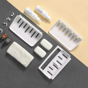 Étagère murale de stockage en plastique, support de cuisine mural sans perceuse, <span class=keywords><strong>petite</strong></span> taille organiseur de condiments à épices avec support à serviettes, 2 pièces - Product Image 4