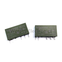 Tout nouveau composant électronique Circuits intégrés Type de plaquette connecteur relais 24VDC 6A 5PIN DIP RSL1AB4BD Module de relais