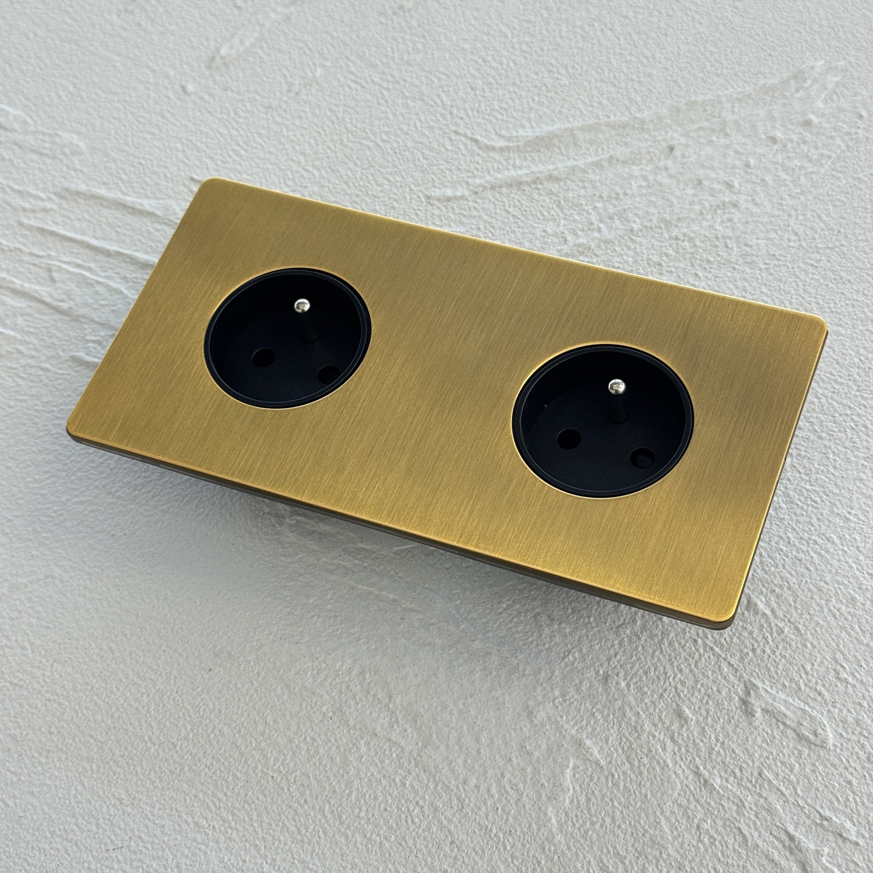 double 16A French socket