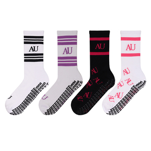 Calcetines deportivos resistentes al desgaste antideslizantes OEM de alta calidad con logotipo personalizado, calcetines de baloncesto de algodón para hombre, sin pedido mínimo - Product Image 3