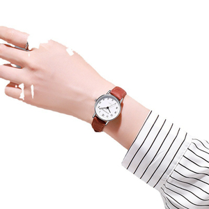 Reloj de Mujer Viral en Instagram, Estilo Coreano, Simple, Casual, Retro y Artístico - Product Image 1