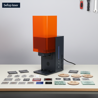Machine de gravure et de découpe laser à fibre haute vitesse 20W/20W pour supports en plastique, compatible formats AI/DXF, portable de table