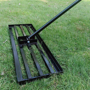 Râteau de nivellement de pelouse robuste 75x25cm, niveleur de sol en acier avec manche de 180cm pour jardin, terrain de golf et entretien des pelouses - Product Image 6