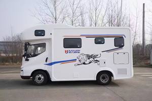 Autocaravana de Lujo con Batería de Gran Capacidad para Campamentos Transnacionales y Viajes Familiares por Carretera - Product Image 2