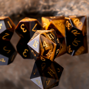Magnifique ensemble de dés DND en œil de tigre, pierre précieuse naturelle, faits à la main, écologiques, 7 pièces, dés polyédriques, chiffres dorés, Dungeons & Dragons <span class=keywords><strong>RPG</strong></span> - Product Image 2