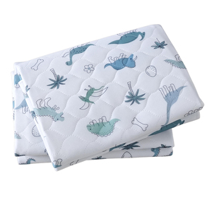 En stock – Lot de 5 couches absorbantes lavables et réutilisables à 5 couches, livraison rapide, protection anti-fuites, protège-matelas pour l'incontinence adulte avec rabats - Product Image 1