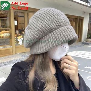Cappello a coste in cashmere con maschera integrata - Product Image 2