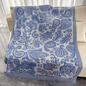 بطانية من الدرجة الأولى غطاء طائرة بطانية بأحرف غطاء أريكة منسوج بطانية إعلانية من قماش الجاكار - Product Image 3