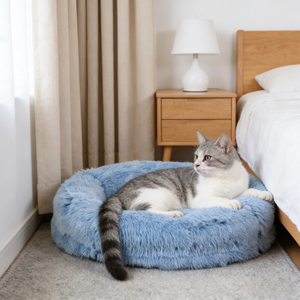 Cuccia per Animali Domestici a Forma di Ciambella, Lavabile a Mano, Calda e Morbida, Letto per Cani Personalizzato per l'Inverno, Motivo Uniforme - Product Image 1