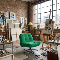 Chaise ergonomique pivotante confortable avec base verte, réglable en hauteur, pour la maison et les loisirs