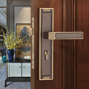 Poignée de porte en laiton massif au design zen minimaliste moderne avec patine, idéale pour les systèmes de quincaillerie intérieure de maisons de luxe et de condos. - Product Image 3