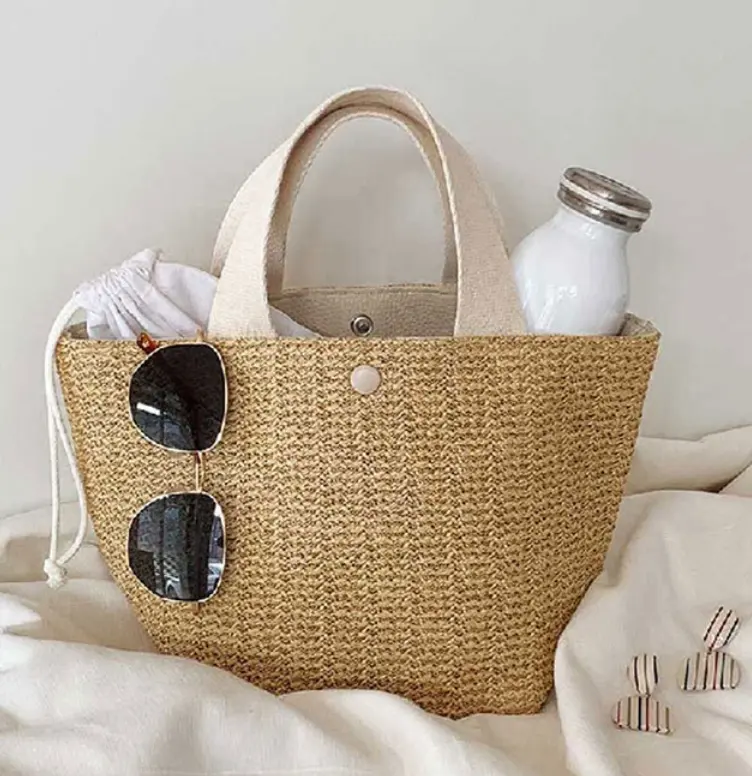 2023 alibaba factory vendita calda borse da spiaggia in paglia borsa da mare impermeabile, borsa da spiaggia in bambù fatta a mano con sciarpa personalizzata