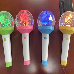 <span class=keywords><strong>New</strong></span> <span class=keywords><strong>Arrival</strong></span> nhà máy tùy chỉnh led Glowing Stick Kpop buổi hòa nhạc ánh sáng Stick chính thức Led Stick cho tốt nghiệp ramadan Tạ Ơn - Product Image 5