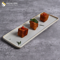 Assiette en céramique rectangulaire rustique beige blanc 12 "14" 16 "multi-taille pour sushi et dessert pour restaurant et hôtel en vrac