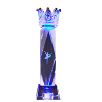 Trophées en cristal transparent K9 vierges en gros, personnalisables avec logo gravé au laser, design couronne, avec base LED