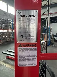 Apilador manual hidráulico Carretilla elevadora Nuevo 1000kg Apilador manual de horquilla Elevador de 1,6 M