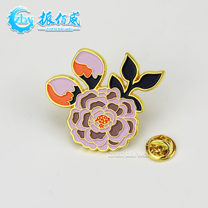 Spilla in metallo 3D smaltata rigida personalizzata di alta qualità con <span class=keywords><strong>personaggi</strong></span> dei cartoni animati <span class=keywords><strong>giapponesi</strong></span>, simpatici animali dei cartoni animati, all'ingrosso a basso costo - Product Image 6