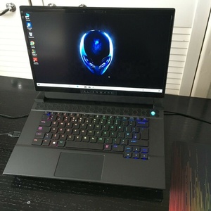 สินค้าใหม่สำหรับ Alien Ware 17 R4แล็ปท็อปสำหรับเล่นเกม GTX 1070 Core I7-7700HQ 256GB + 1TB 16GB RAM - Product Image 1