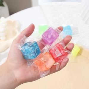 Jouet sensoriel super solide unisexe à presser pour enfants de 3 ans et plus, couleurs assorties - Cubes de glace bleus en maltose, anti-stress, toujours réutilisable - Product Image 3