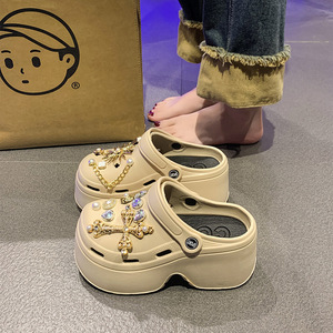 Summer New Rhinestone Platform Clogs For Women 7CM Thick Sole Cute Closed Toe Sandals Outdoor Slip On <b>Shoes</b> Wholesale - Product Image 2