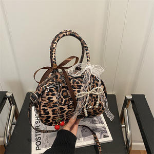 Bolso Bandolera Mini Retro de Nuevo Estilo, Primavera Verano, Dos Correas, Cierre de Cremallera, Impermeable, PU, Portátil, Pequeño, Cuadrado, con Lazo de Encaje - Product Image 2