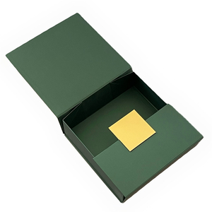 Boîtes d'emballage magnétiques pliables de luxe personnalisées de couleur verte avec insert en mousse pour cadeau provenant d'un fabricant chinois de cosmétiques - Product Image 3