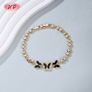ผู้ค้าส่งกำไลข้อมือรูปหัวใจผีเสื้อเคลือบทอง 18K ทำจากทองเหลืองเคลือบสีดำ สำหรับผู้หญิง สวมใส่ได้ทุกวันและงานปาร์ตี้ เครื่องประดับ Aretes De Laton - Product Image 1