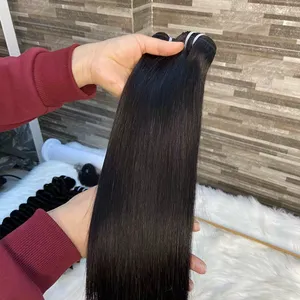 Venta al por mayor para proveedores: Cabello humano virgen brasileño Remy de alta calidad 10A 12A con cutícula alineada, doblemente liso y ondulado, con acabado sedoso a máquina. - Product Image 4