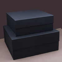 Emballage de luxe, boîte-cadeau de vêtements à aimant noir personnalisé avec son propre logo