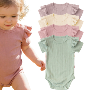 Ropa de Bebé de Bajo Pedido Mínimo, Manga Corta, Broches en los Hombros, Algodón Orgánico Acanalado, Mono con Volantes para Niña - Product Image 1