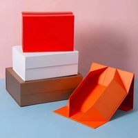 Boîte cadeau pliable de luxe avec logo, faible MOQ, avec couvercle à fermeture magnétique