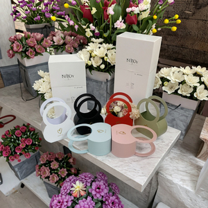 OEM Tùy Chỉnh Xách Tay Hộp Thời Trang Duy Nhất Nhỏ Xô Tròn Hoa Hộp Quà Tặng Hộp Hoa Hộp Quà Tặng - Product Image 1