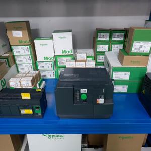 Schneider nuevo Original C10F3TM025 disyuntor ComPacT NSX100F para automatización Industrial PLC Control integrado - Product Image 4