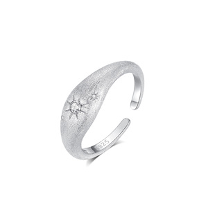 Bague étoile en argent sterling 925, ajustable, finition brossée, bijoux fins pour femmes, style vintage, bande ouverte, cadeau - Product Image 1