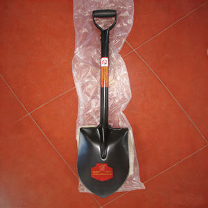 <span class=keywords><strong>พลั่ว</strong></span>สวนขายดี แข็งแรง ทนทาน ผลิตจากเหล็กกล้าคาร์บอน ด้ามจับออกแบบตามหลักสรีรศาสตร์ สำหรับ<span class=keywords><strong>ขุด</strong></span> ปลูก ตักดิน - Product Image 5