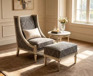 Sillón y Otomana de Lujo en Gris Paisley Francés, Sillón Tapizado para Sala de Estar con Estructura Dorada Champán - Product Image 1