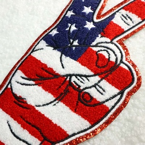 Toppe Ricamate all'Ingrosso per il Giorno dell'Indipendenza, Logo Pace a Due Dita <span class=keywords><strong>Blu</strong></span> e Rosso, Toppe in Ciniglia da Applicare con Ferro da Stiro per il 4 Luglio - Product Image 2