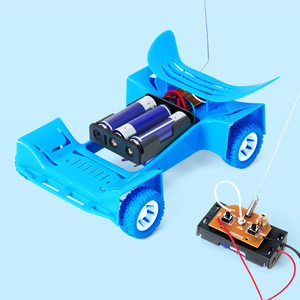 Kit de Montaje de Coche de Control Remoto Inalámbrico DIY, Modelo de Coche de Carreras STEM Hecho a Mano, Experimento Científico <span class=keywords><strong>para</strong></span> <span class=keywords><strong>Estudiantes</strong></span> - Product Image 2