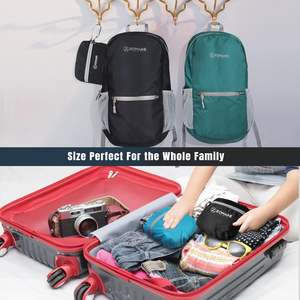 Muestra gratuita de mochila deportiva informal, impermeable e increíblemente ligera, perfecta para viajes de verano tanto para hombres como para mujeres. - Product Image 5