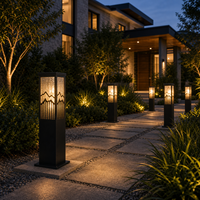 Lampe de balise extérieure E27 moderne en métal noir pour jardin avec verre texturé