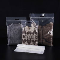 Sac auto-scellant en LDPE avec poignée personnalisée imprimée en héliogravure, emballage réutilisable à fermeture éclair pour vêtements, chaussures, chaussettes, fourrures