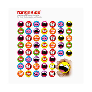 Liquidation des ventes motif personnalisé Logo petite boule de décompression <span class=keywords><strong>en</strong></span> mousse solide EVA Flexible adulte et enfant <span class=keywords><strong>jouet</strong></span> d'extrusion de compression - Product Image 1