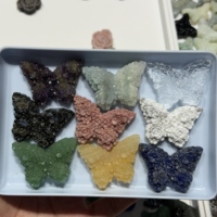 Figurines en pierre brute de cristal naturel en forme de fleur et de papillon, en gros, pour la lithothérapie, la décoration intérieure, la fabrication de bijoux et comme cadeau spirituel