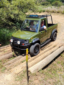 Mini pick-up électrique tout-terrain KEYU 4x4 avec projecteurs de toit, cabine simple, camion agricole - Product Image 2