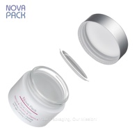 Pot cosmétique 50g 50ml 60ml 100ml en verre opaque blanc mat avec couvercles en aluminium argenté, emballage personnalisé pour soins de la peau