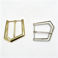 Boucle coulissante ovale torsadée en alliage de zinc écologique de luxe, plaquée or brillant, accessoires de ceinture personnalisés pour vêtements