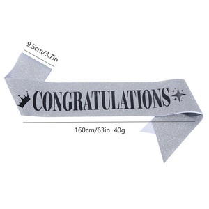 Fascia da Spalla per Laurea Classe 2026 con Nastro Glitterato di Congratulazioni per Cerimonia di Laurea Spedizione Rapida - Product Image 6