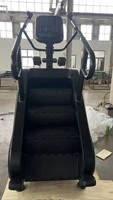 Venta caliente nuevo equipo de ejercicio comercial máquina de escalada eléctrica Stair Master para gimnasio y hogar