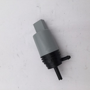 Pompe Lave-glace 67126934159 Pour BMW E81 E87 F20 F21 F22 E82 F87 E93 E92 E91 F31 F33 F83 F10 E60 E61 E63 E64 E65 E66 E67 - Product Image 2